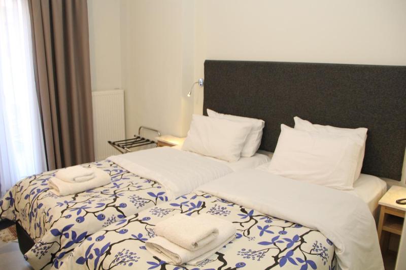 Economy Double or Twin Room image 1