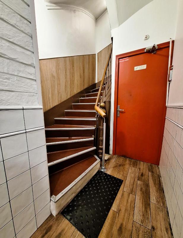 Hipotel Paris Gambetta Republique - image 12