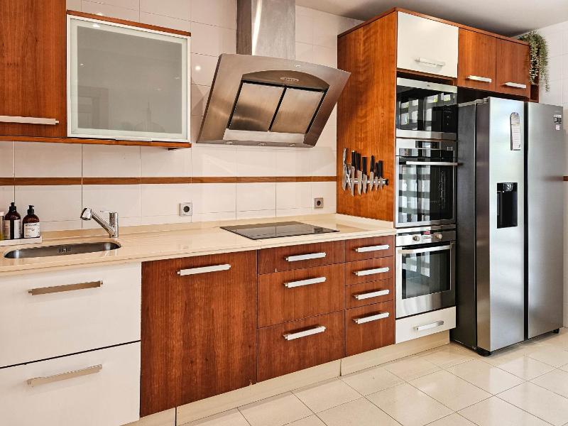 3 bedroom townhouse with private pool - image 14