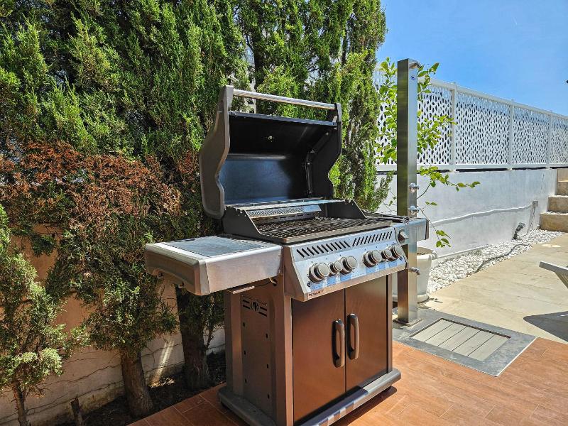 3 bedroom townhouse with private pool - image 15