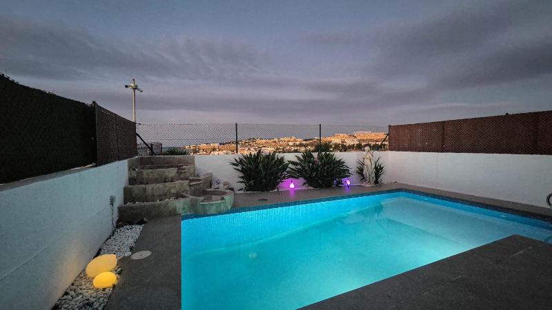 3 bedroom townhouse with private pool - image 38