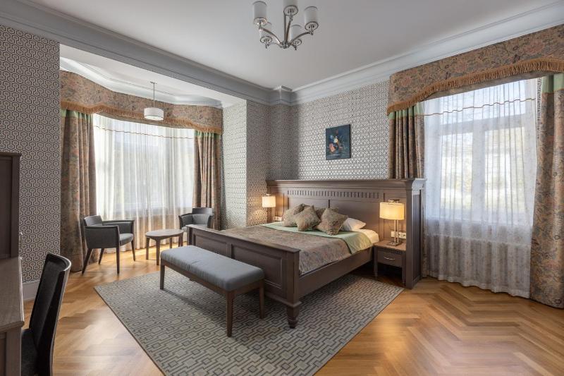 Double Room image 4