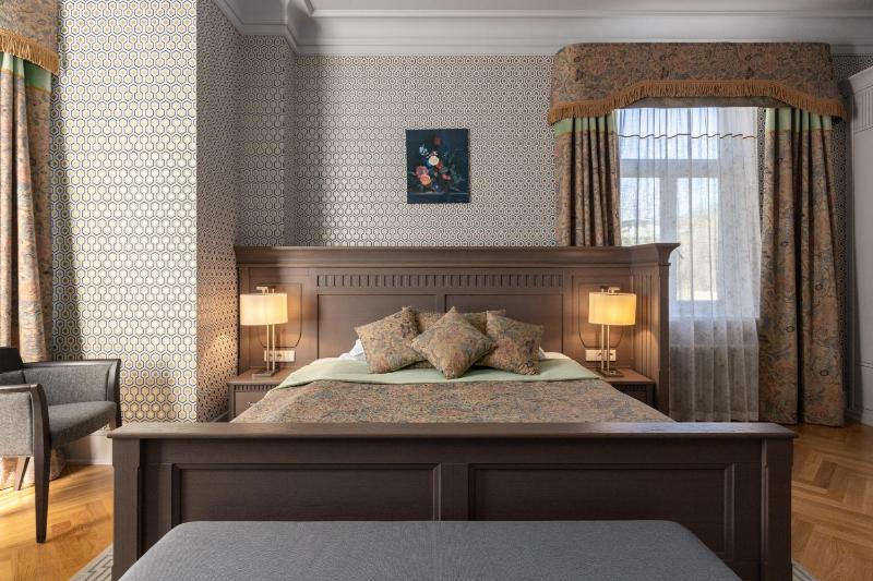 Double Room image 1