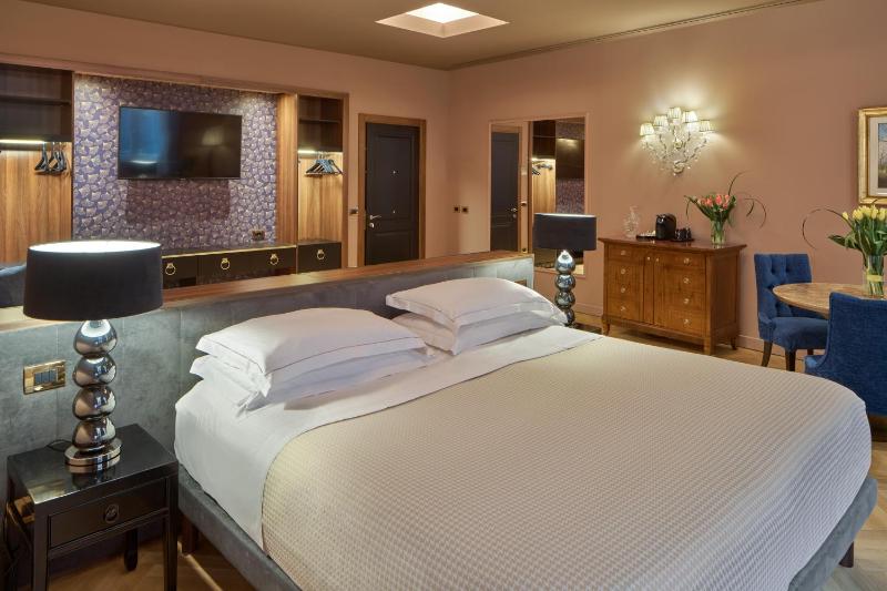 Hotel Accademia - image 4