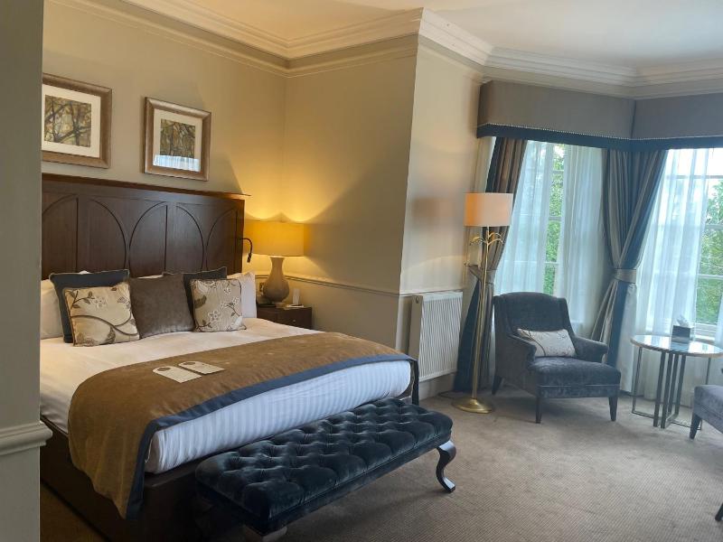 Deluxe Double Room image 3