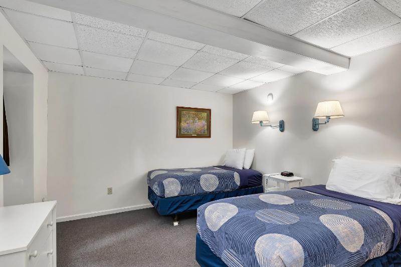 Two Bedroom House 26 image 3