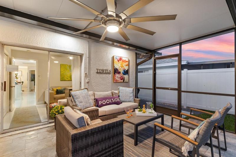 Sea-Renity - 1 Mile To The Beach! Salt Water Pool with Private Shower Pet Friendly Getaway - image 25