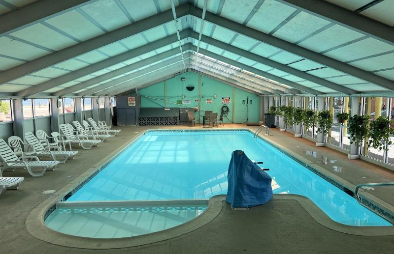 Seahawk Motel - image 1