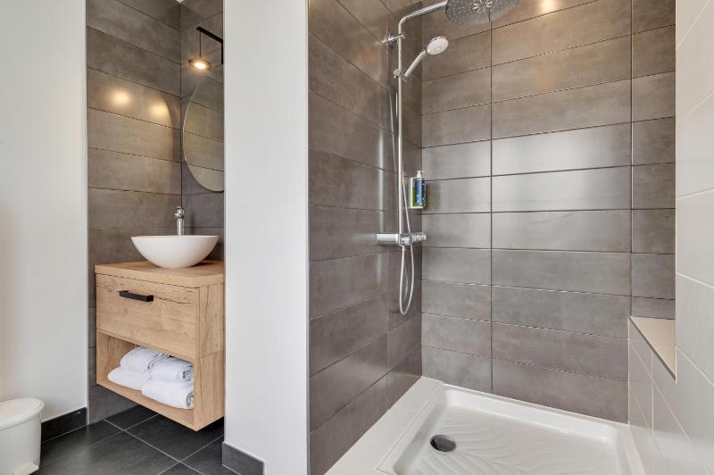 Superior Double Room image 4
