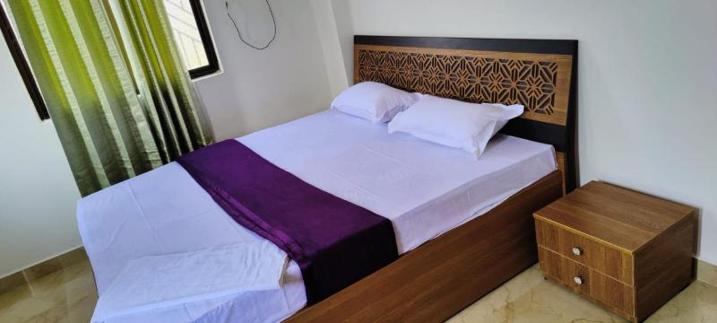 Glamour Palace - image 8
