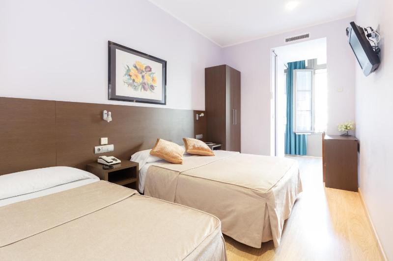Ciudad Condal Hostal - Paseo de Gracia - image 15