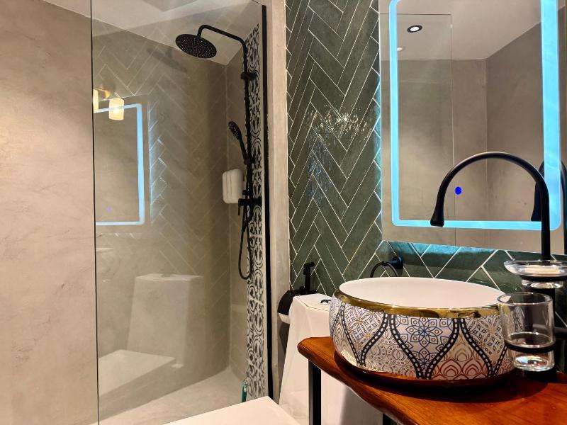 CASA ESMERALDA duplex raffiné de 120m2 à Casco Viejo - image 2