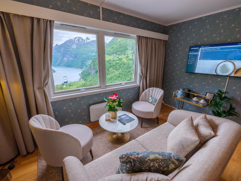 King Room with Sea View image 1