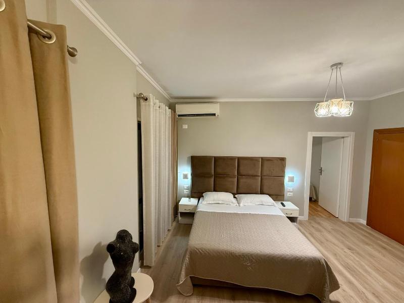 Superior Apartment image 1