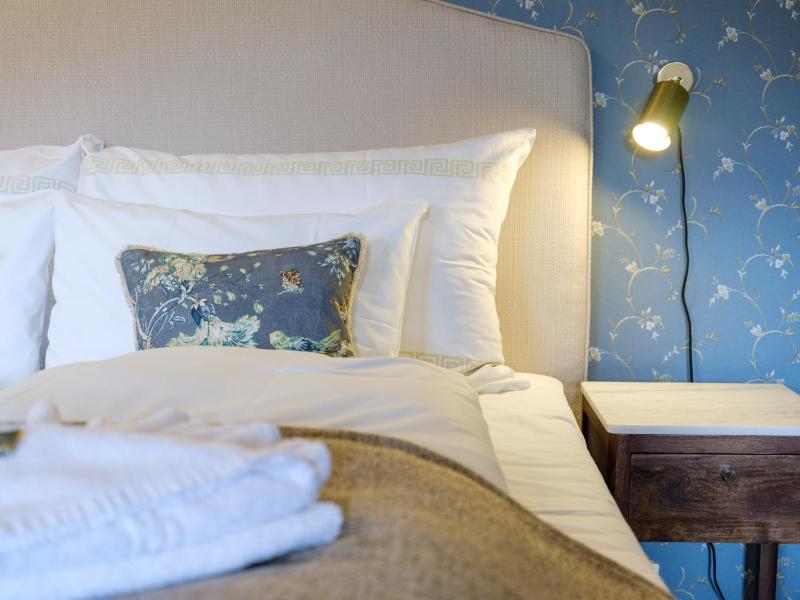 King Room with Sea View image 2