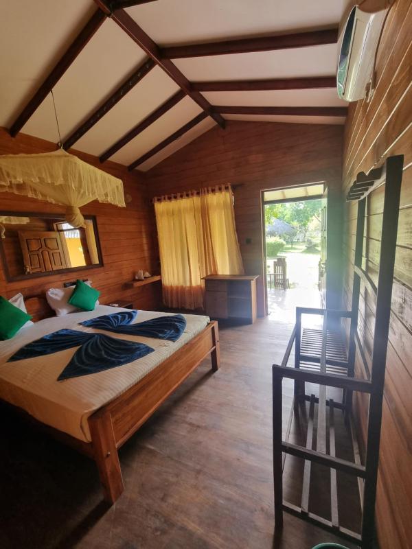 Liyon Rest sigiriya - image 8