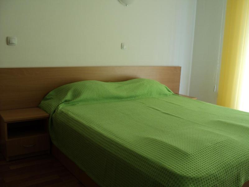 Meni Apartments and Guest Rooms - image 26