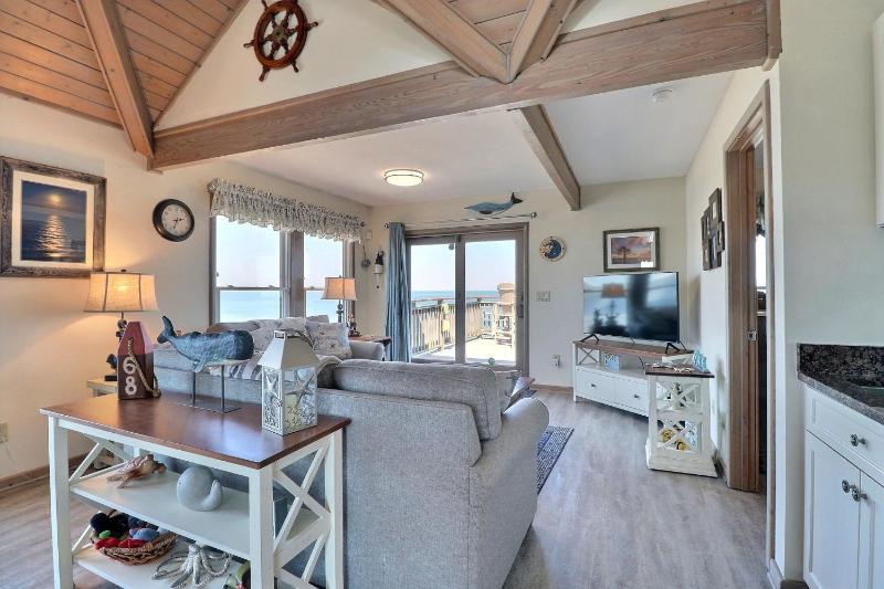 SCR3B - Seas the View (formerly Scrimshaw Penthouse) - image 7