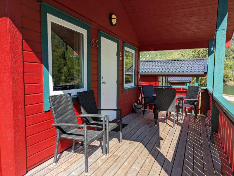One-Bedroom Cottage image 3