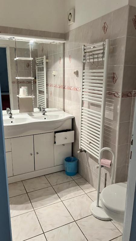 Comfort Double Room with Shower image 2