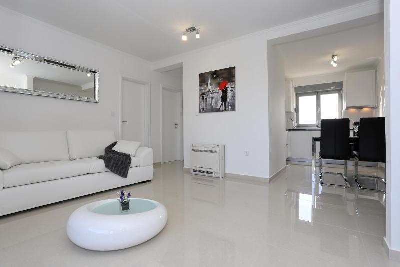 Superior Apartment - Seaside image 4