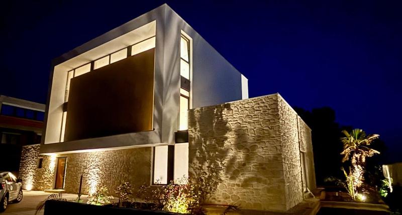 Brand New Design Villa with Heated Pool and Sea view - image 22