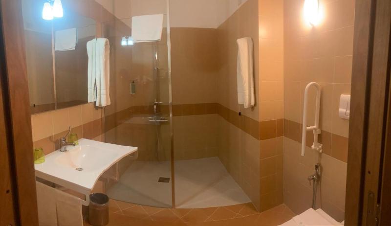 Junior Suite image 2