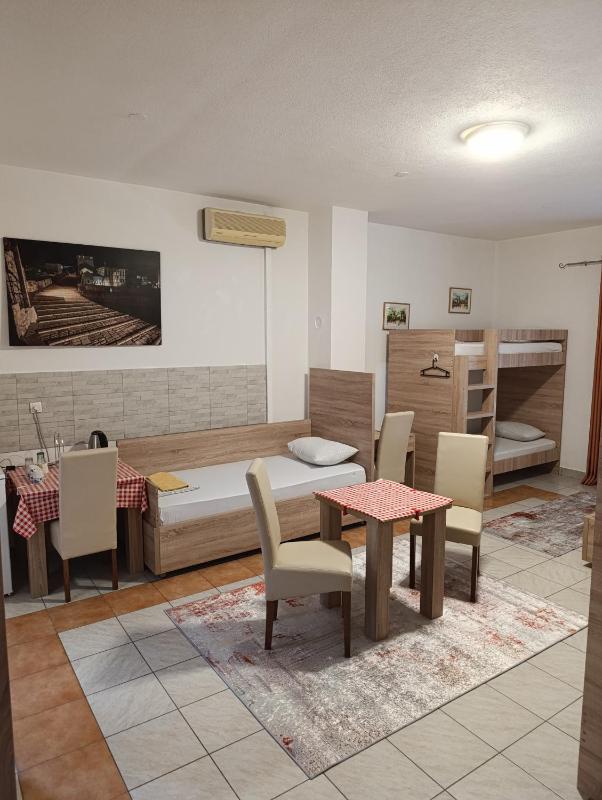 Bed in 6-Bed Female Dormitory Room image 1