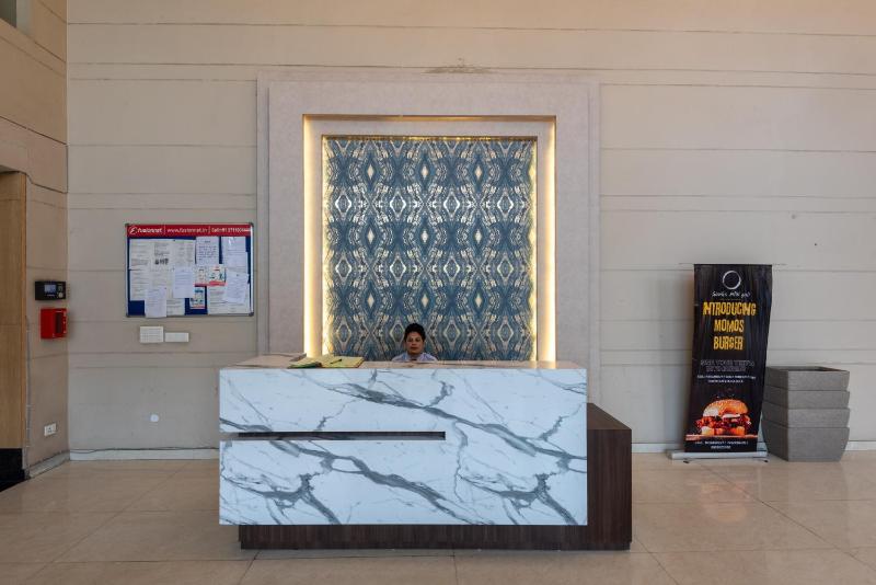Luxury Apartment Near Pari Chowk - image 19