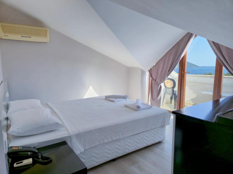 Habesos Hotel - image 7