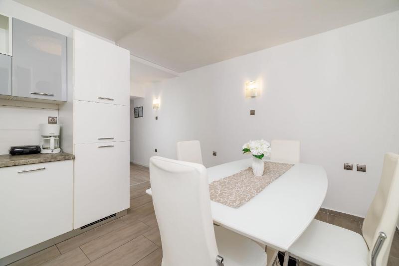 Apartments Jadranka - image 19