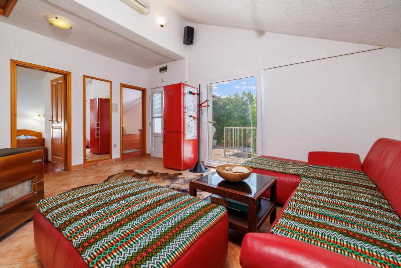 Apartments Rasa - image 15