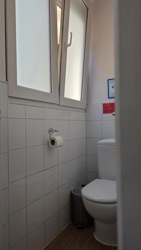 Small Double Room image 2