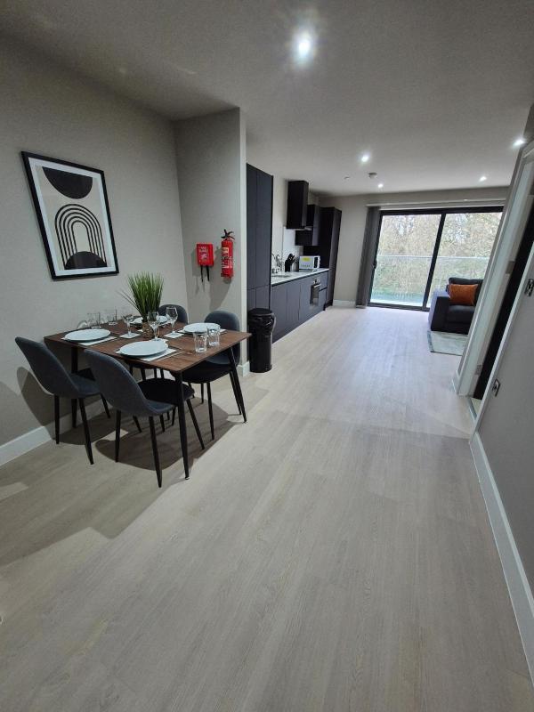 #22 Lux & Stylish 2 bed 2 bath Apart w balcony  11 - image 15