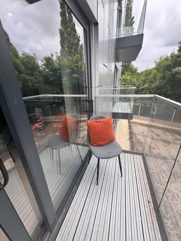 #22 Lux & Stylish 2 bed 2 bath Apart w balcony  11 - image 13