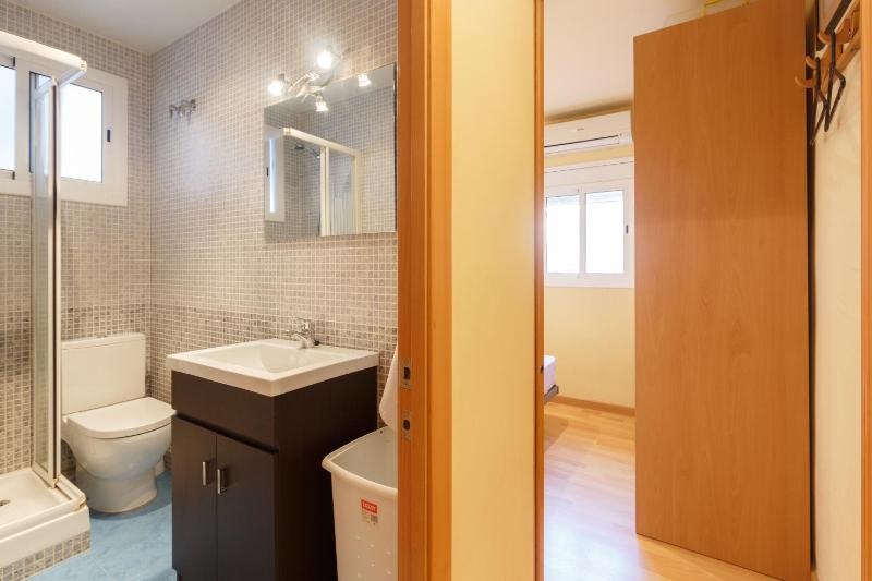 Apartment Bed&BCN Sant Andreu II - image 6