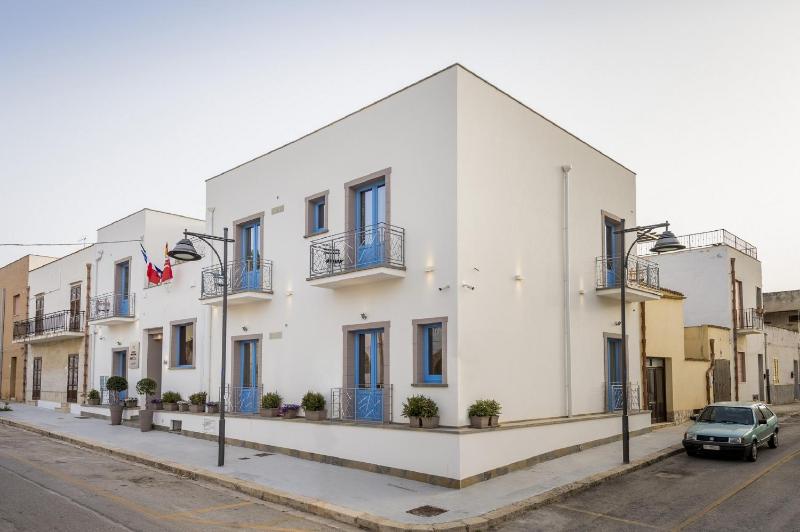 Hotel Vento del Sud - image 48