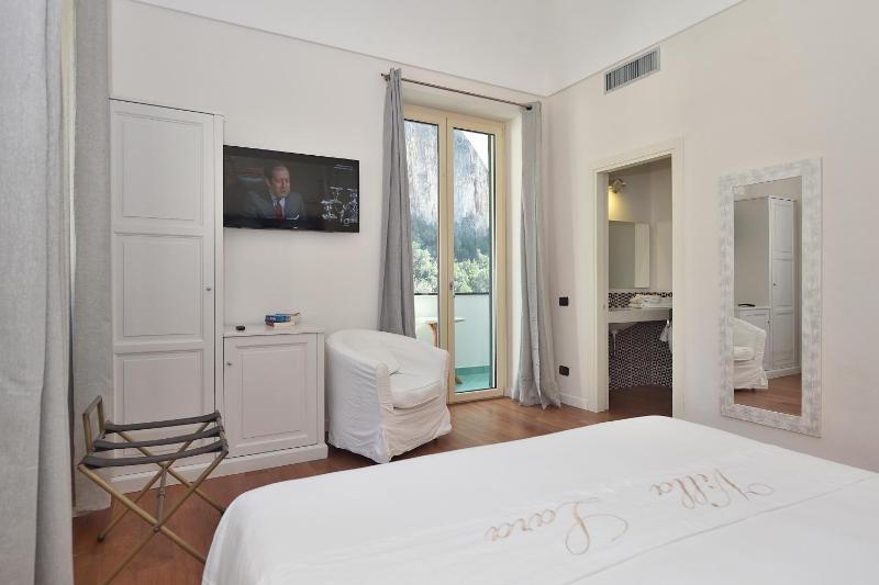 Junior Suite image 4