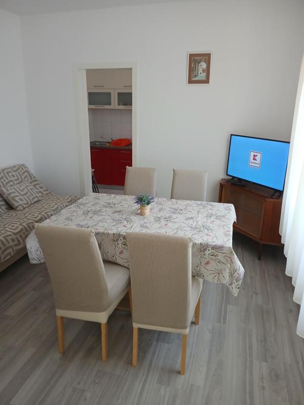 Apartment with Garden View image 3