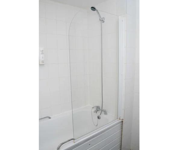 Double Room image 2
