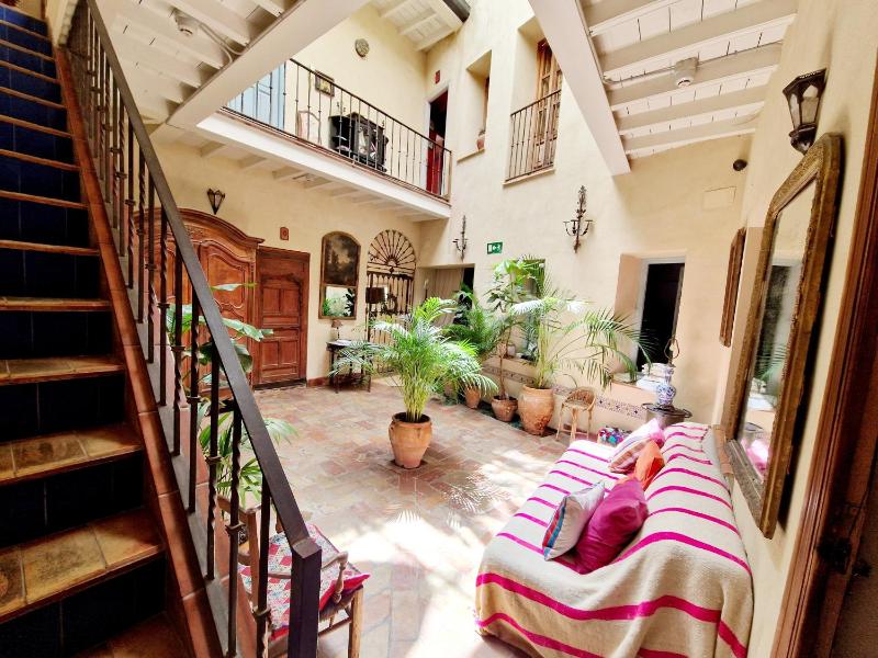 Hostal Casa Del Buen Viaje - image 1