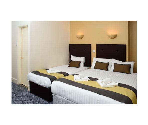 Triple Room image 1