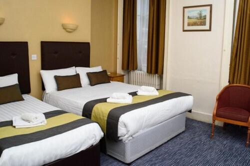 Triple Room image 4