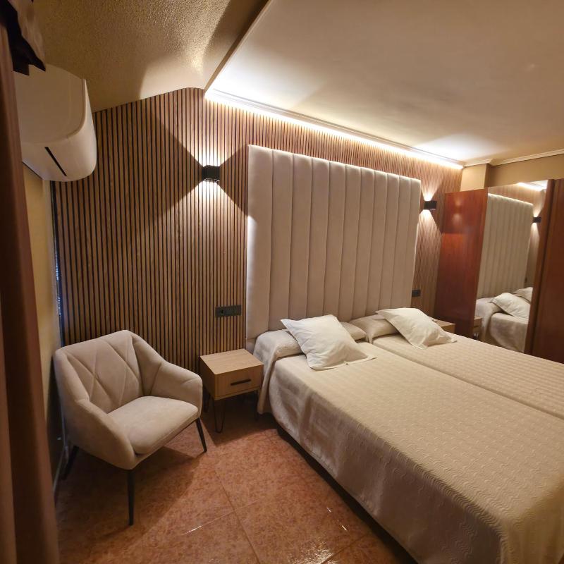 Double Room with Gastronomic Package image 2
