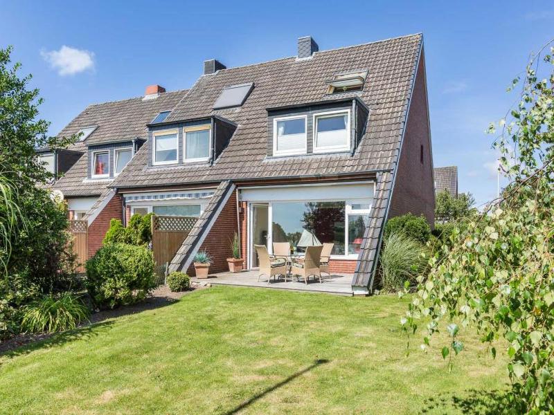 Holiday Home image 2