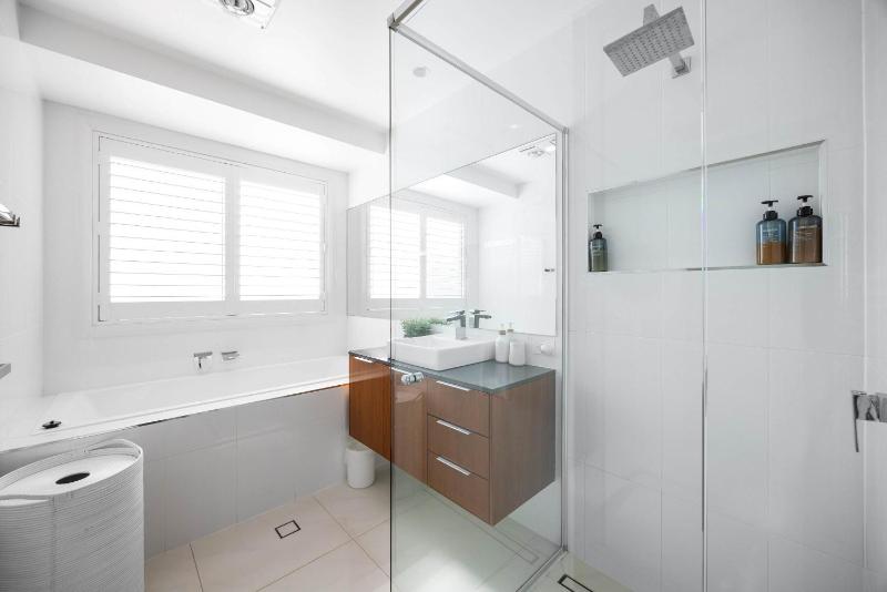 Golden Beach Luxury for Families - image 17