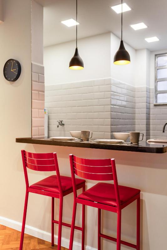 Apartamentos Style Copacabana Arpoador - Perto da Praia - image 9