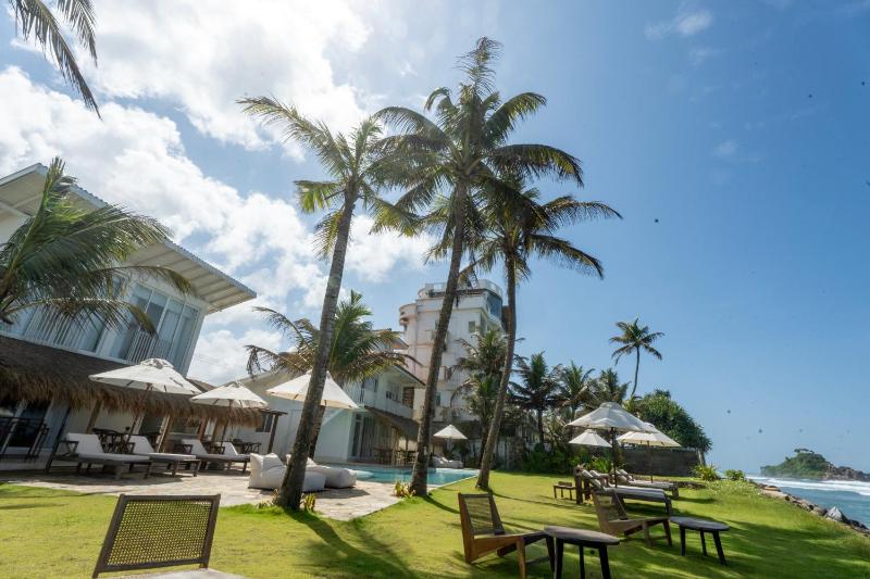 KUKI BEACH - Luxury Beachfront Villa in Ahangama - image 7