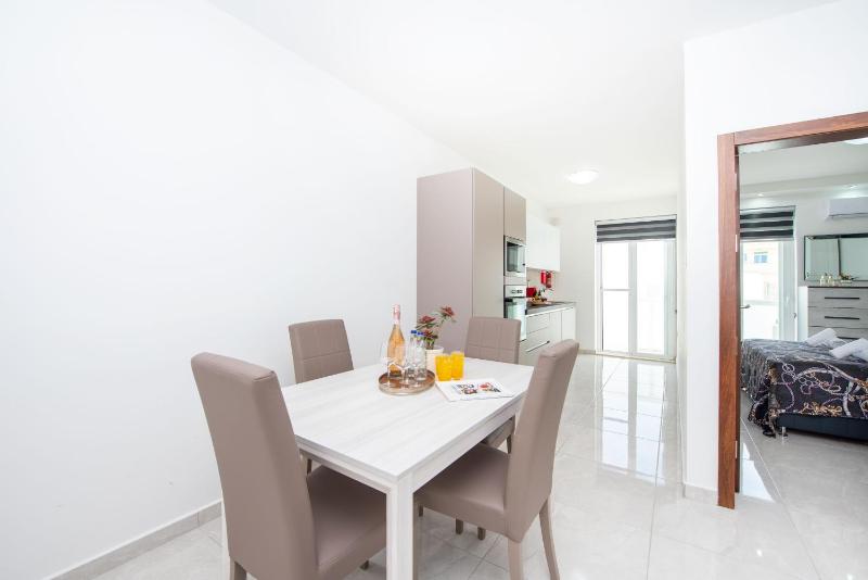 Apartment with Balcony image 4