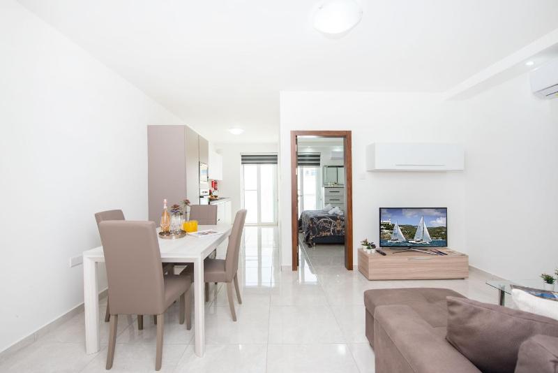 Apartment with Balcony image 3